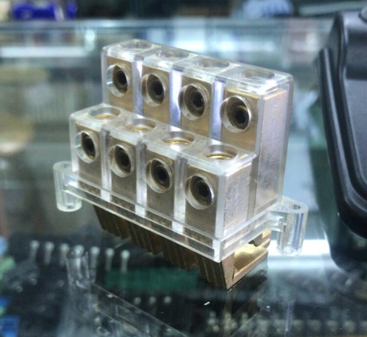 Automotive power amplifier terminal post power junction base connector: Gold