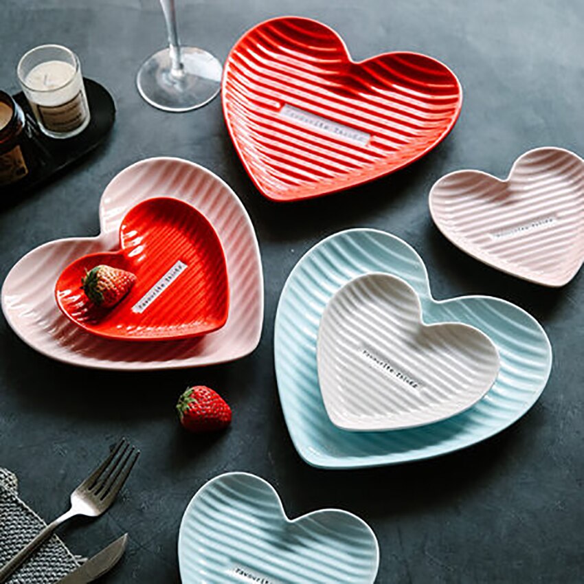 Heart-shaped Ceramic Salad Plate 6/8 Inch Dinner Plate for Meat, Appetizers, Dessert, Food, Party, Red, White,Pink,Blue assiette