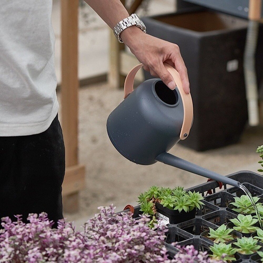 1.8L Long Narrow Spout Plastic Watering Can Home Plant Pot Watering Container Control Water Output Cleaning Gardening Tool