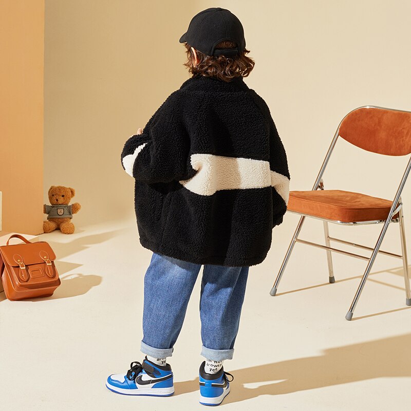 TON LION KIDS Boys Winter Coat, Warm Coat, High Collar Black and White Stitching Plush Coat, Boys&#39; Clothing
