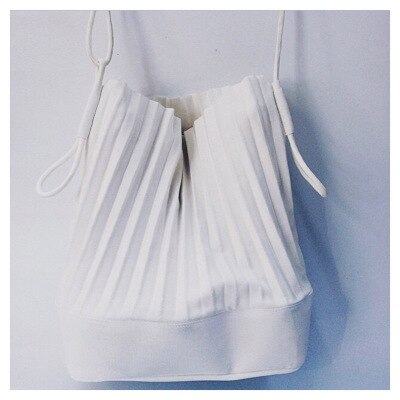 Nouvelle de grande capacité seau fourre-tout thaïlande plissé simple voyage grand sac shopping sacs à main été: WHITE