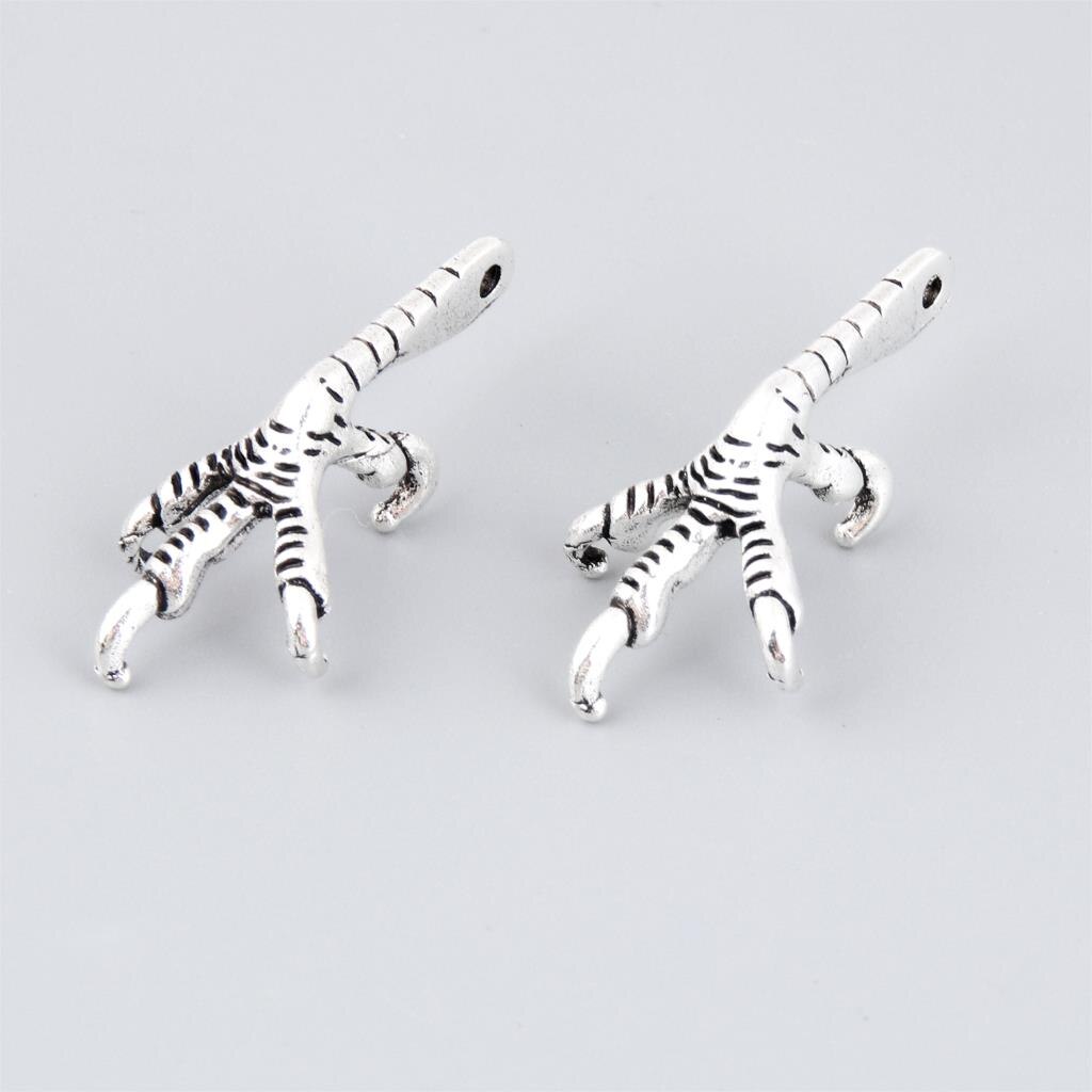 10Pcs Zilver Kleur Eagle Claw Charms Animal Paw Hanger Maken Metal Choke Kettingen Handgemaakte Sieraden Geleverd 33X16mm A3295