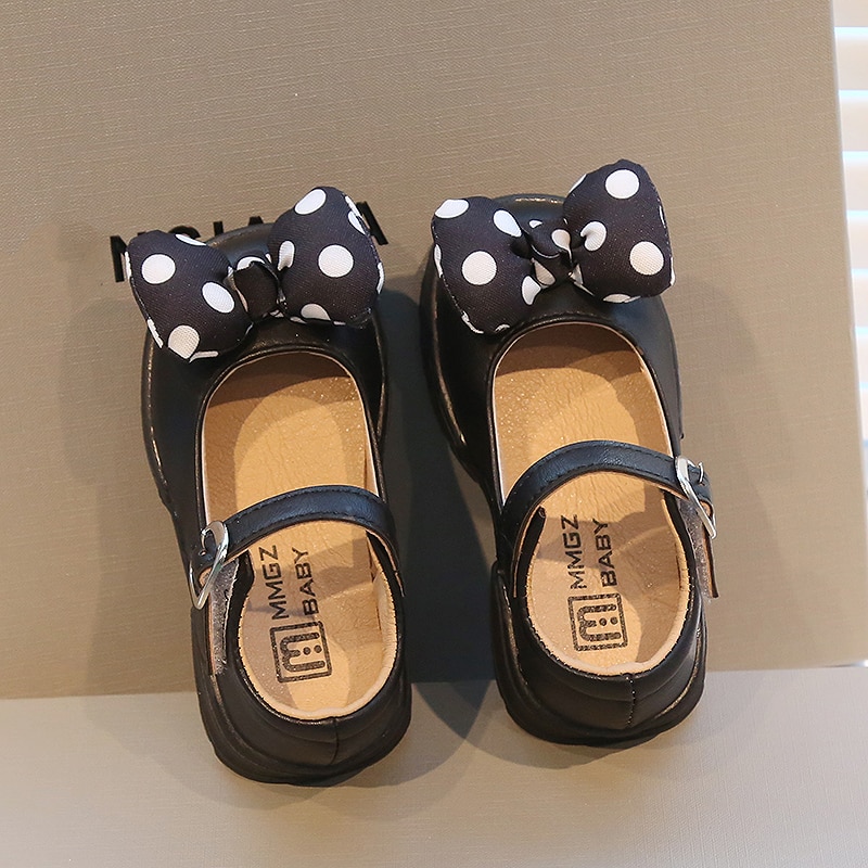 Girls Leather Shoes Flower Pearls Mary Janes Shoes Platform Princess Shoes Kids Dance Party Children White Wedding Shoe Autumn