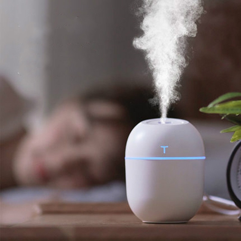 Draagbare 220ml luchtbevochtiger usb mini luchtbevochtiger kleine auto thuiskantoor nachtkastje verstuiver luchtbevochtiger luchtreiniger aroma diffuser