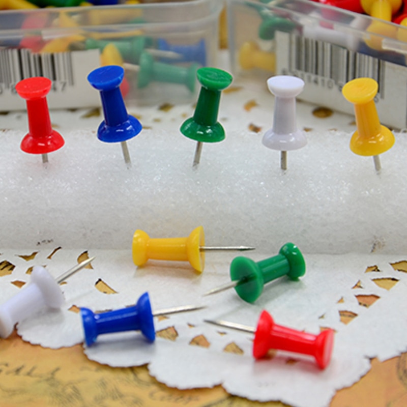50 stk/lot fargestifter tryknåler kartnål korktavle tommelstifter tryknål skrivesaker knapper nåler kontor skoleutstyr