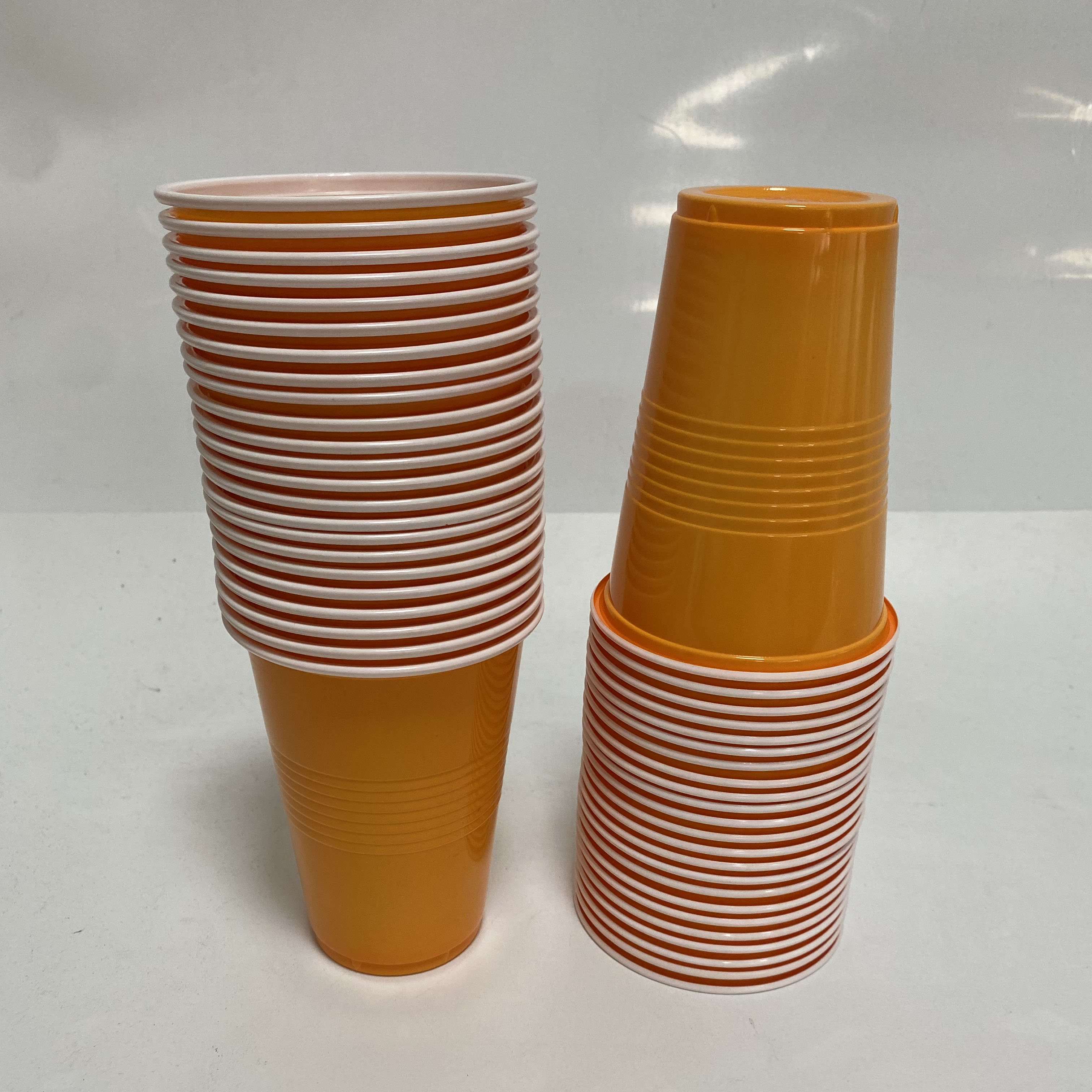 50PCS 16oz/500ml Plastic Party Cups Disposable Plastic Cup Set Beer Pong Game Drinks, Wedding Birthday Party Disposable Cup Set: green