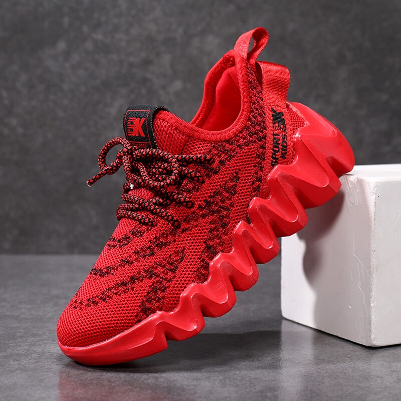 Children's fashionable and cute little yellow duck sports shoes, running shoes for small, middle and university students