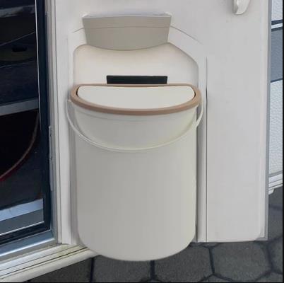 10L Trash Can Trash Bin With Lid For RV Camping Boats Caravan Motorhome Convenient For Installation On Doors Or Walls Car Trash