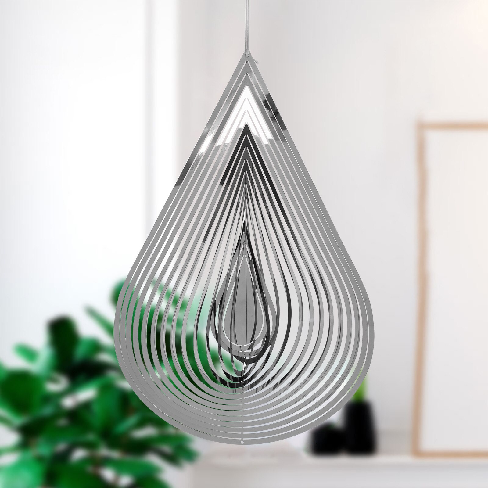3D -shaped Rotating Wind Chimes Flowing-Light Effect Home Garden Decoration Outdoor Hanging Decor Wind Spinners