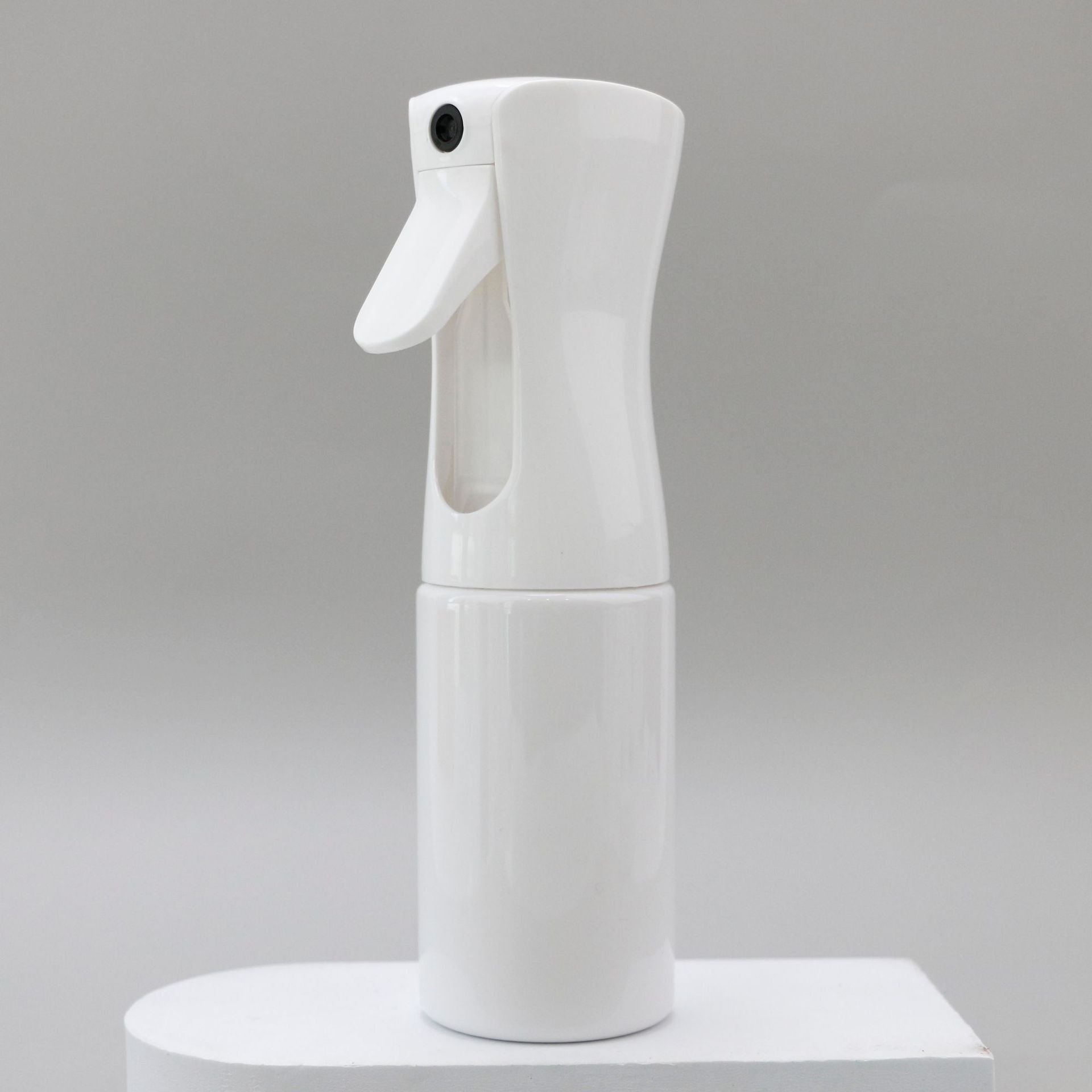 Hairdressing Spray Bottle Hair High Pressure Spray Bottle Continuous Spray Watering Can Hair Stylist Director Automatic 500ml: White 200ml