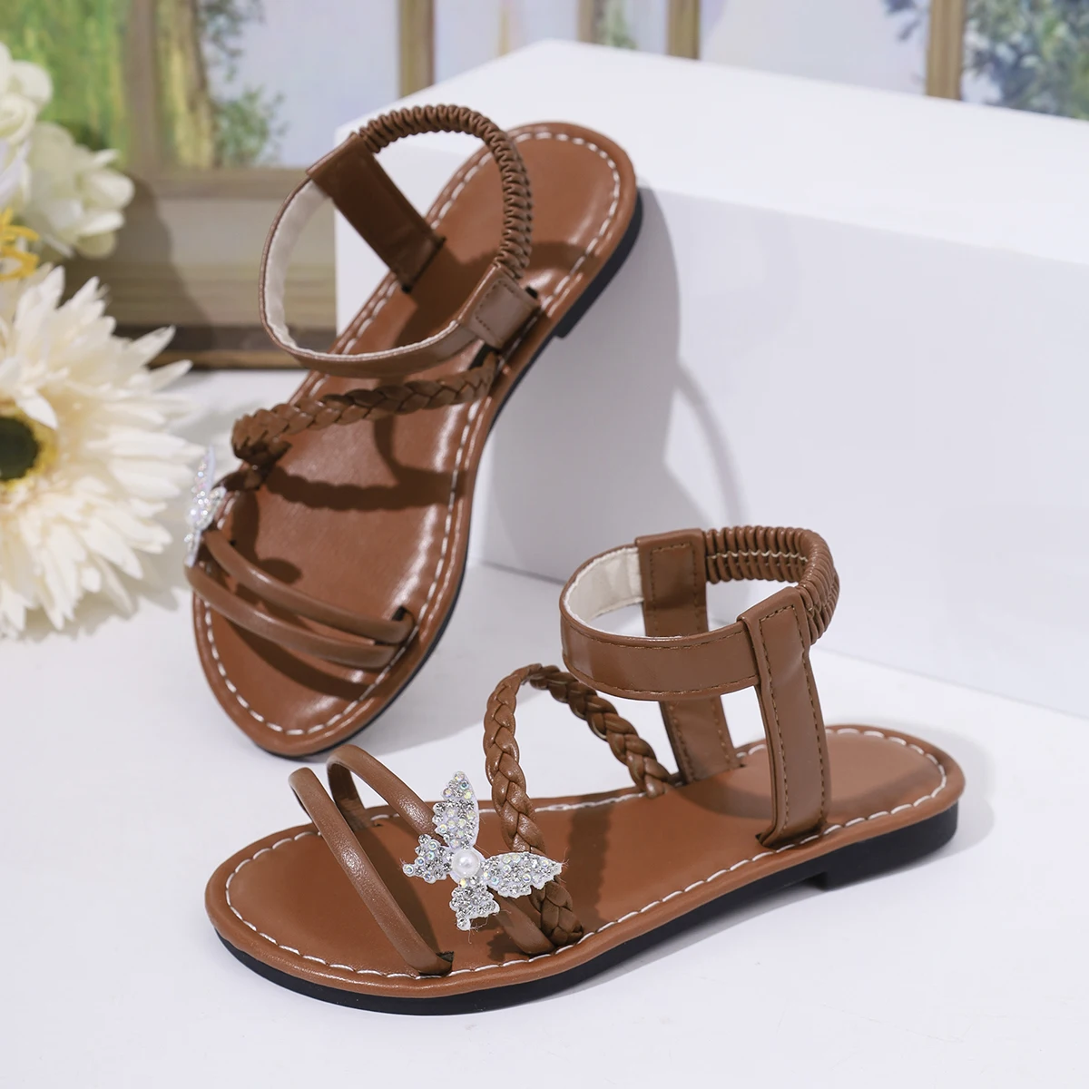 Sandalias cómodas de tejido marrón para niña con lazo de diamantes de imitación, bonitos zapatos de princesa para calzado infantil