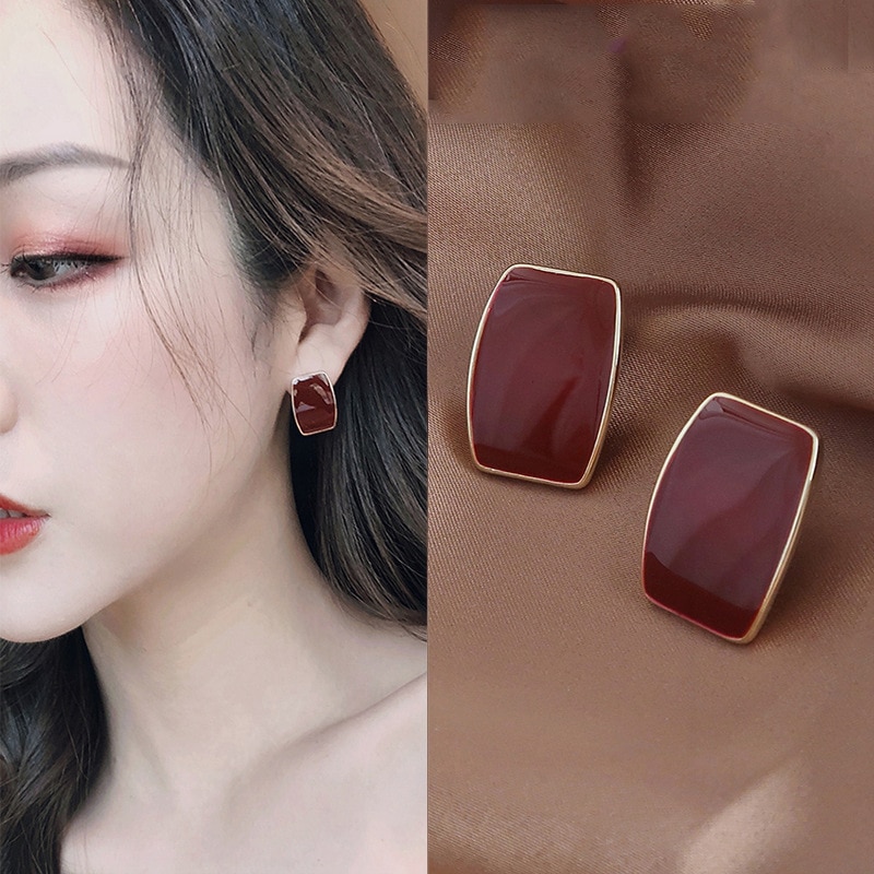 Phnom Penh-pendientes de estilo de Hong Kong para mujer, aretes, estilo Retro, color vino tinto, de alto nivel, con sensación de sencilla y temperamento frío, joyería