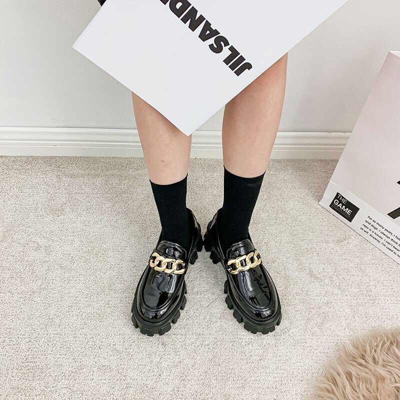thumbnail image 2 of Women's Mary Jane Oxford Shoes - Gothic Lolita Style Flat Shoes With Round Toe & Non-Slip Sole 2 of 9