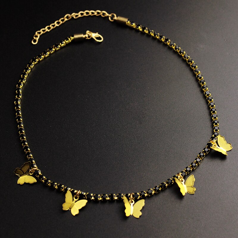 Gargantilla de diamantes de imitación de cinco mariposas para mujer, collar de cadena gótico de Hip Hop, joyería para , collar de Gargantilla con colgantes: black