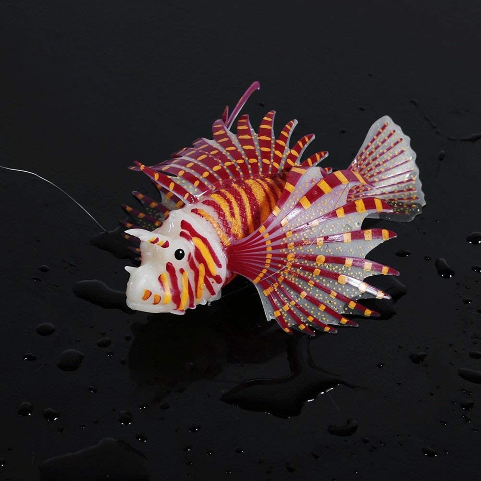 Aquarium Artificial Luminous Lionfish Fish Tank Aquatic Landscape Silicone Jellyfish Fish Glow In Dark Underwater Ornament
