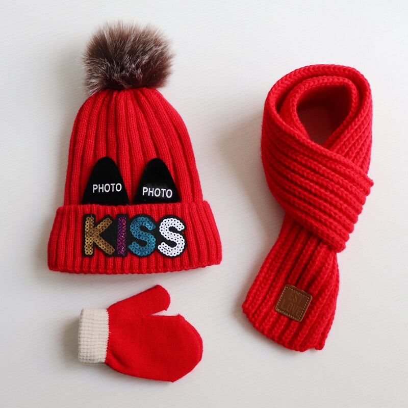 Baby hat scarf gloves three - piece set Autumn winter children's hat scarf Thick woolen hats for boys and girls Cute woollen hat: Red