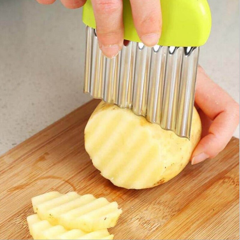 Portable Wavy French Fries Cutter Stainless Steel Wavy Onion Potato Slice Crinkle French Fries Salad Corrugate Cutting Knife