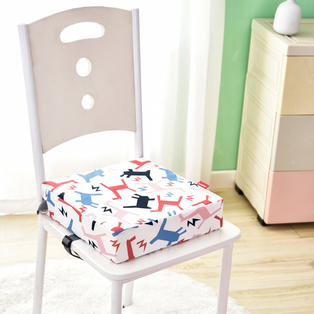 Asiento elevador para niños pequeños, silla lavable para comedor: Carousel