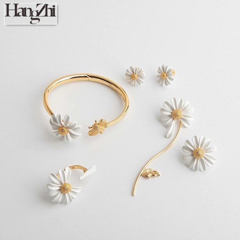 HANGZHI Gold Color Daisy Flower Bee Animal Asymmetry Adjustable Buckle Bracelet for Women Girl Set Jewelry Part