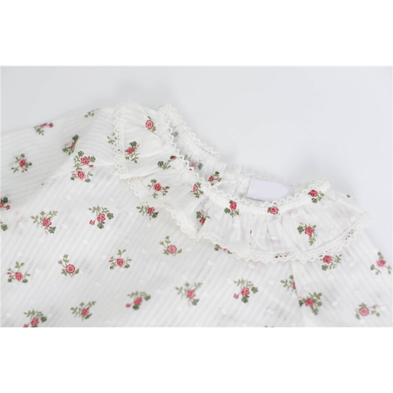 Camiseta de niñas recién nacidas con flores transpirables suaves, blusa retro con cuello de pétalo para primavera y otoño, para niñas