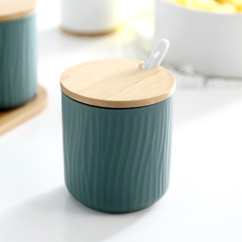 3 Pcs Nordic Keramische Kruiden Pot Met Houten Deksel En Lepel Opslag Container Kruiderij Potten Keramische Kruiden Rack Keuken Tool