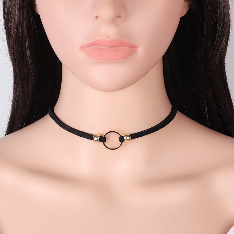 Gargantilla Punk de terciopelo negro para mujer, Collar gótico, gargantilla de círculo dorado, joyería de al por mayor