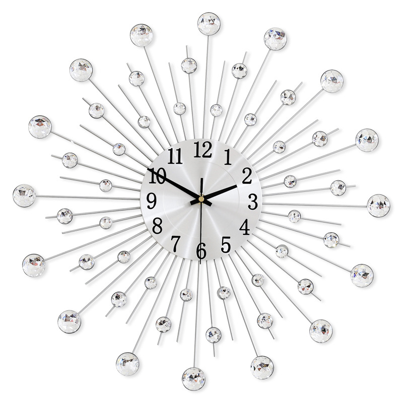 Gypsophila Diamond Wall Clock Wrought Iron Clock European Style Decoration Clock Vintage Metal Art Wall Clock