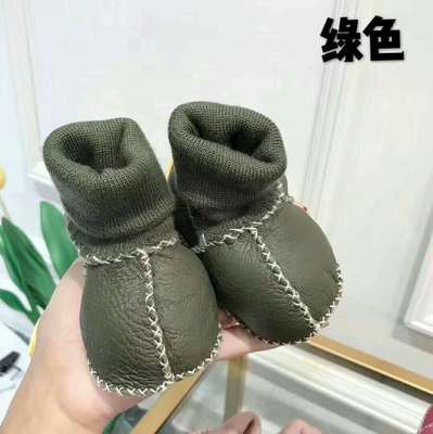 Chaussures bébé bottes nourrissons chaussures d'hiver chaudes fourrure laine filles chaussons bébé peau de mouton chaussures bébé garçon: Vert armée / 1