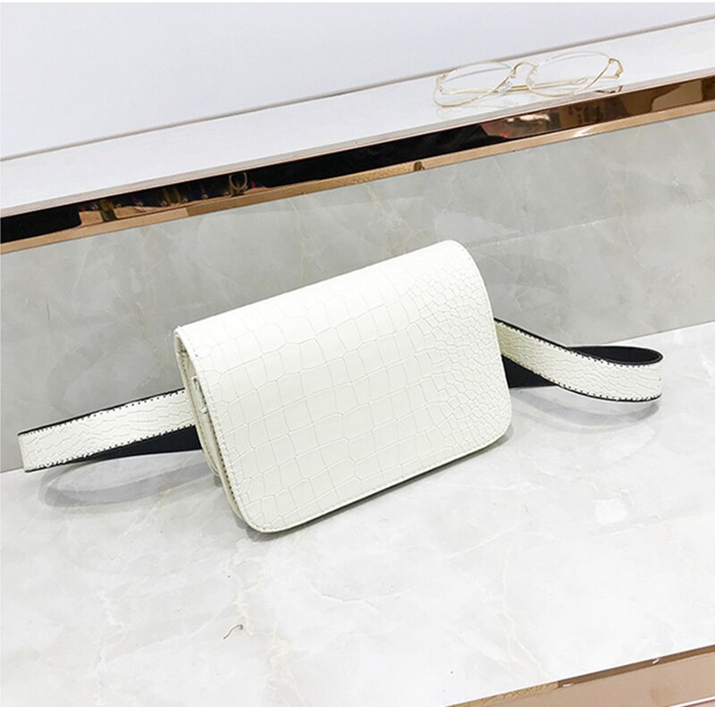 Moda Modello Del Coccodrillo Marsupi di Cuoio Delle Donne Sacchetto Del Telefono Confezioni Petto Delle Signore Sacchetto Della Cinghia Della cinghia Larga Femminile Crossbody Flap: Beige