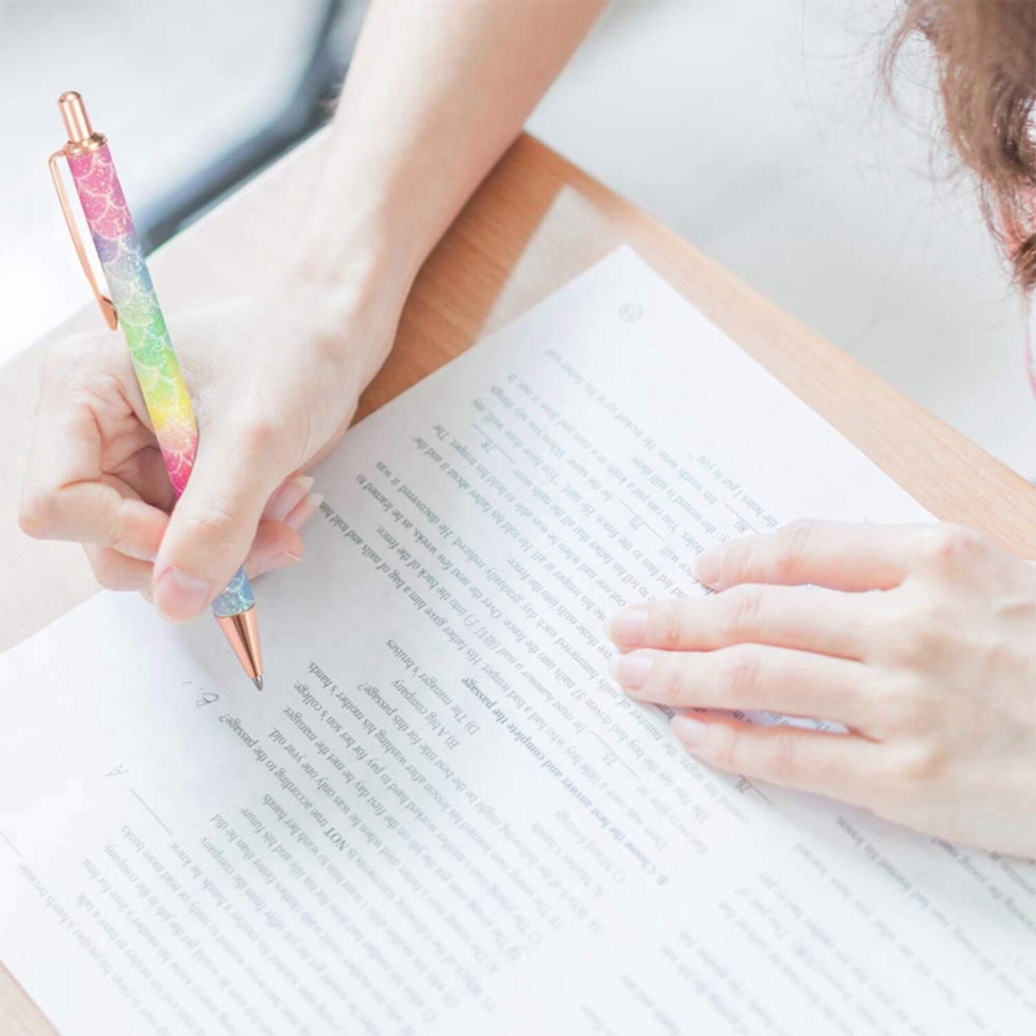 5Pcs Intrekbare Pen Zwarte Inkt Medium Punt (1.0Mm) rose Gold & 100 Stuks Push Pins Punaises Transparante Plastic