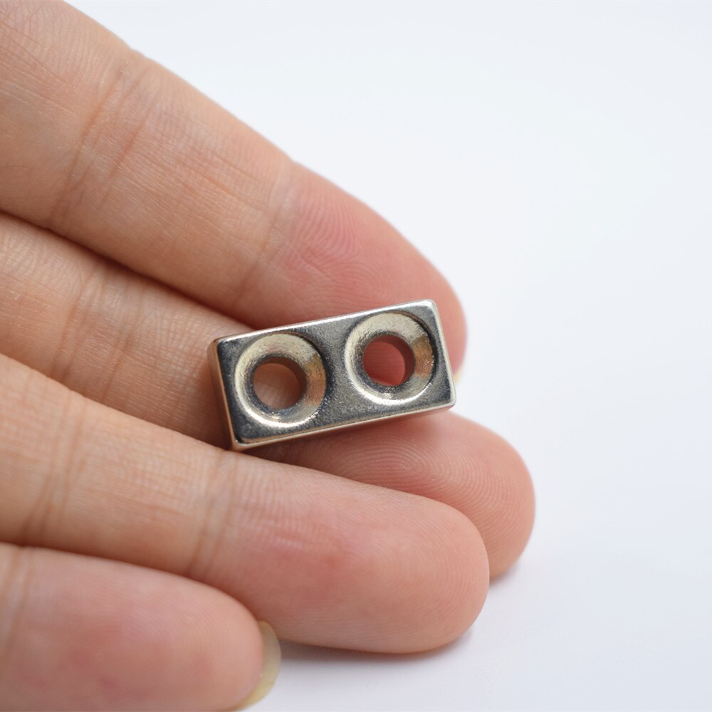 2 stk neodym magnet dobbelt hul sjælden jord lille stærk sort rektangel permanent køleskab ndfeb nikkel magnetisk