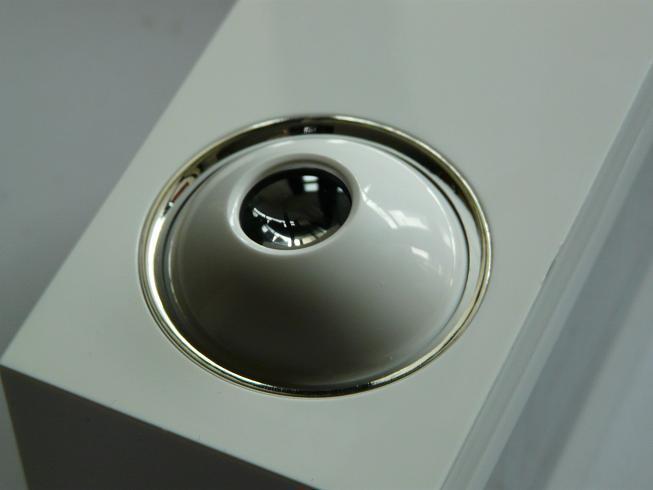 Lexon Flip Digitale Wekker Rubber Red - De Groen BV