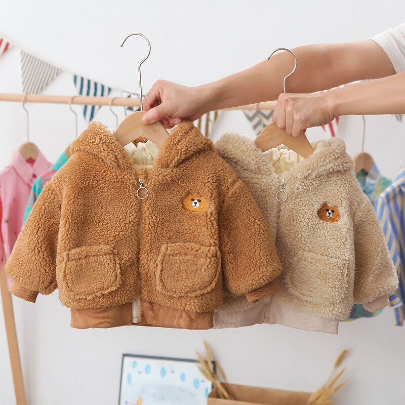 Zimowe ciepłe dzieci dzieci kreskówka niedźwiedź z kapturem wełna jagnięca grube kurtki z polaru chłopcy codzienna odzież wierzchnia płaszcze Casaco