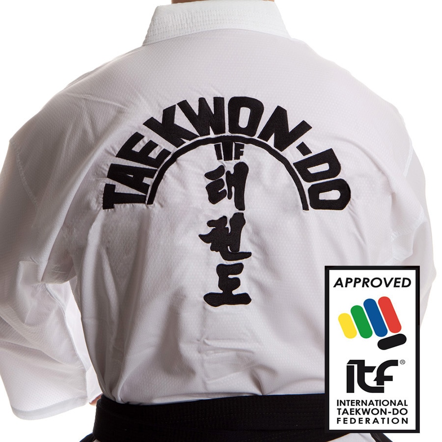 blanc ITF Taekwondo Kimono maître ultra-léger respirant instructeur uniforme Doboks avec broderie Taekwondo costume 1-6 Dan