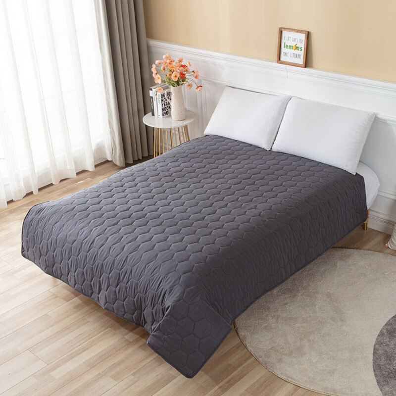 Waterproof Pet Mattress Cover Cat Dog Sofa Changing Mat Reusable Washable Pet Diaper Pad Anti-Slip Furniture Protector Bed Cover