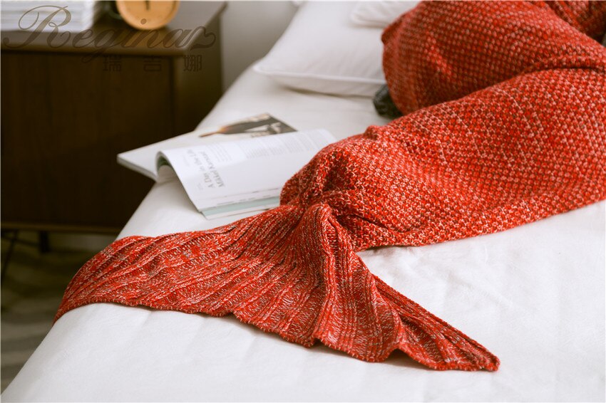 Rose pink Mermaid Tail Blanket Yarn Knitted Handmade Crochet Mermaid Blanket Kids Throw Bed Wrap Super Soft Sleeping Bed Blanket: Red / 70X140cm