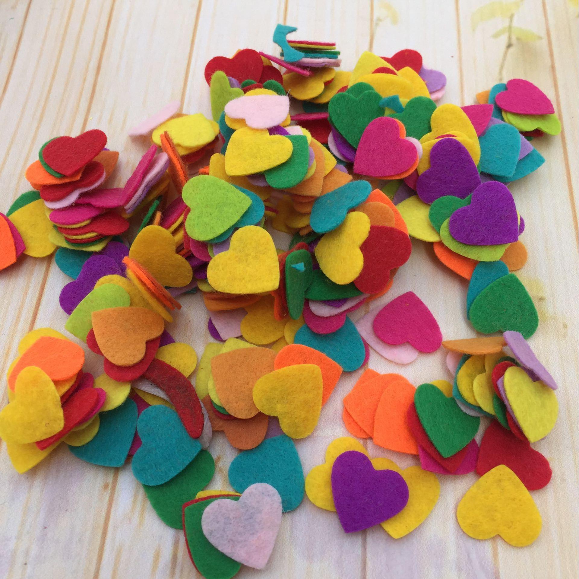 100PCS/Lot 2cm star round flower heart non-woven shape kindergarten crafts material DIY toys sewing kit fabric arts OEM: 100PCS 2cm hearts