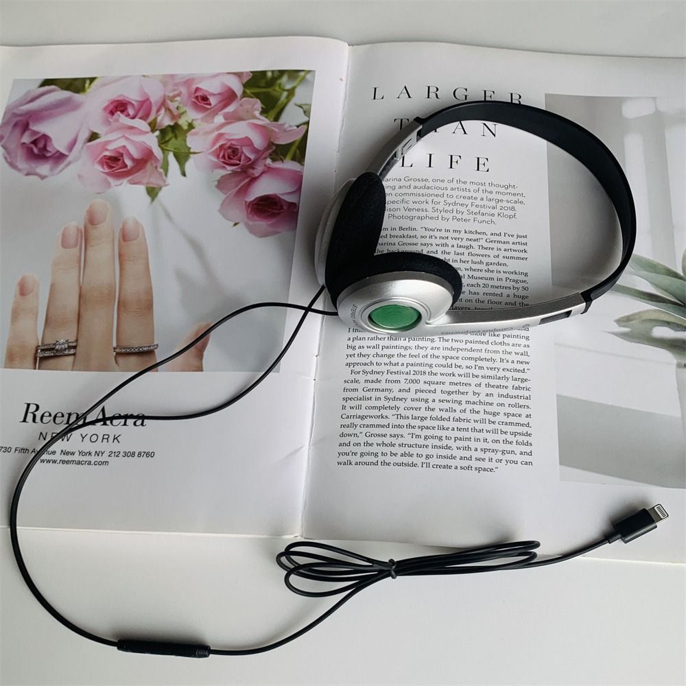 Auriculares Retro con cable para exteriores, audífonos clásicos con personalidad Millennium Wind Y2K, tipo C, Mp3: Rosa