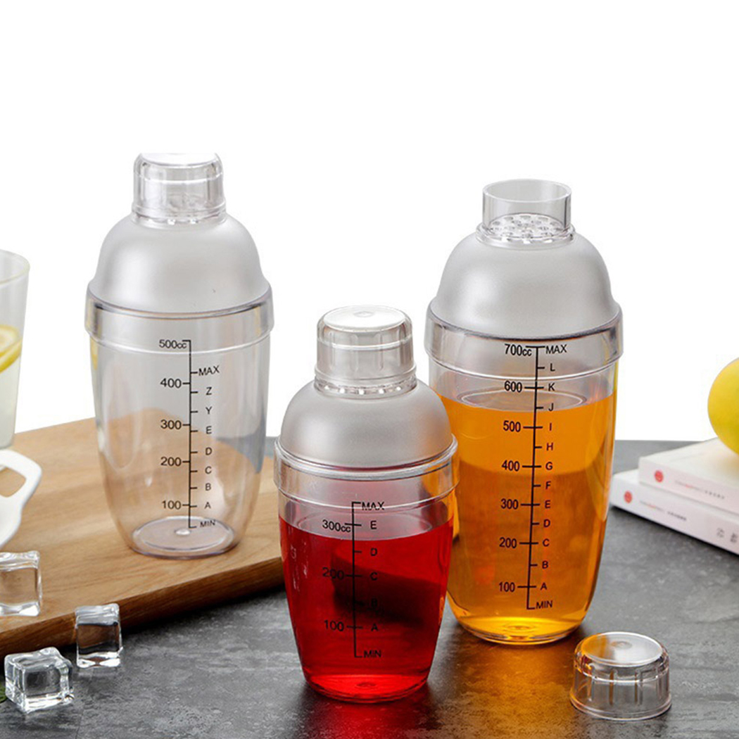 350ml/500ml/700ml/1000ml Wine Shaker Plastic Leak-Proof Cocktail Shaker Bar Shaker Cocktail Shaker Cup With Measurement