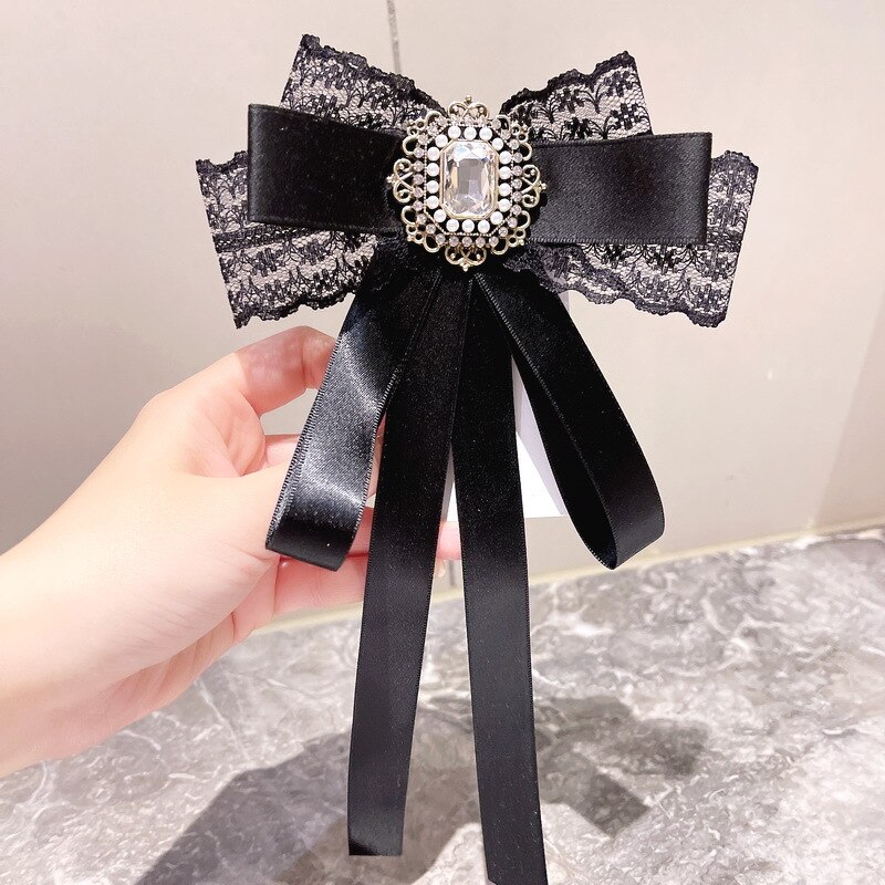 Korean High-end Black Rhinestone Bow Brooch Jewelry Luxury Exaggerated Large Neckpin Bowtie Brooches for Women Accessories: 3