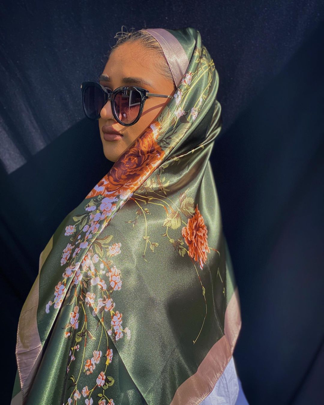 Sciarpa testa di seta Foulard per donna moda sciarpa per capelli quattro stagioni 90*90cm Hijab Foulard i&quot;bandana Femme: BK40-1