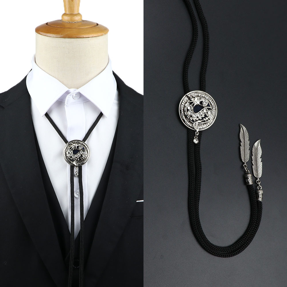 Bolo Tie Necklace - Leather Rope Chain - Plaid Pattern - Cowboy Jazz Style - Unisex Adult Accessory: green
