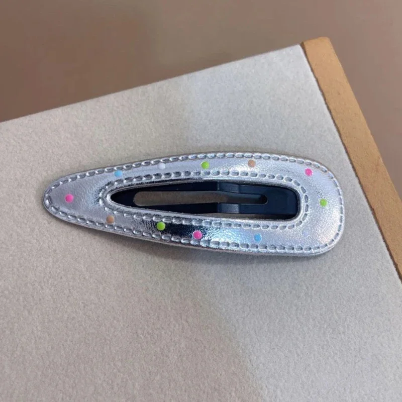 Horquillas plateadas de PU Y2K, pinzas para el cabello de varios estilos, estrellas BB, horquillas con Clip, pasador lateral bonito, accesorios para el cabello para mujer: Azul cielo