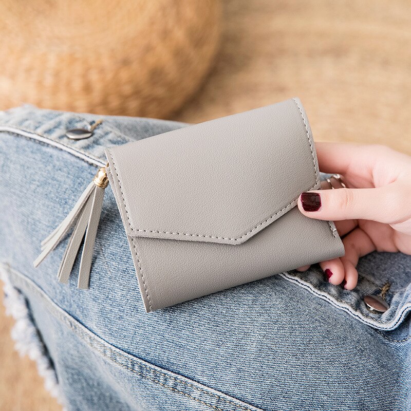 Women Tassel Love Heart Mini Wallets Black Pu Leather Coin Purse Simple All-match Student Card Holdeer Bag: Gray 2