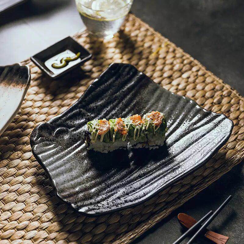 Retro Ceramic 10-Inch Plate Irregular Shape Dessert Plate Sushi Noodle Western Food Snack Plate Cake Plate Decoration Tableware