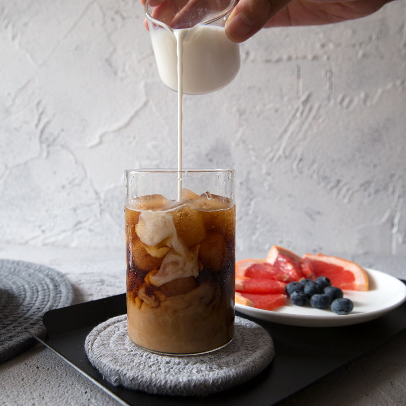 Spansk stil oksehorn snapseglass regnbue cocktailkopp bar nattklubb beruset brennevin vodka vinglass