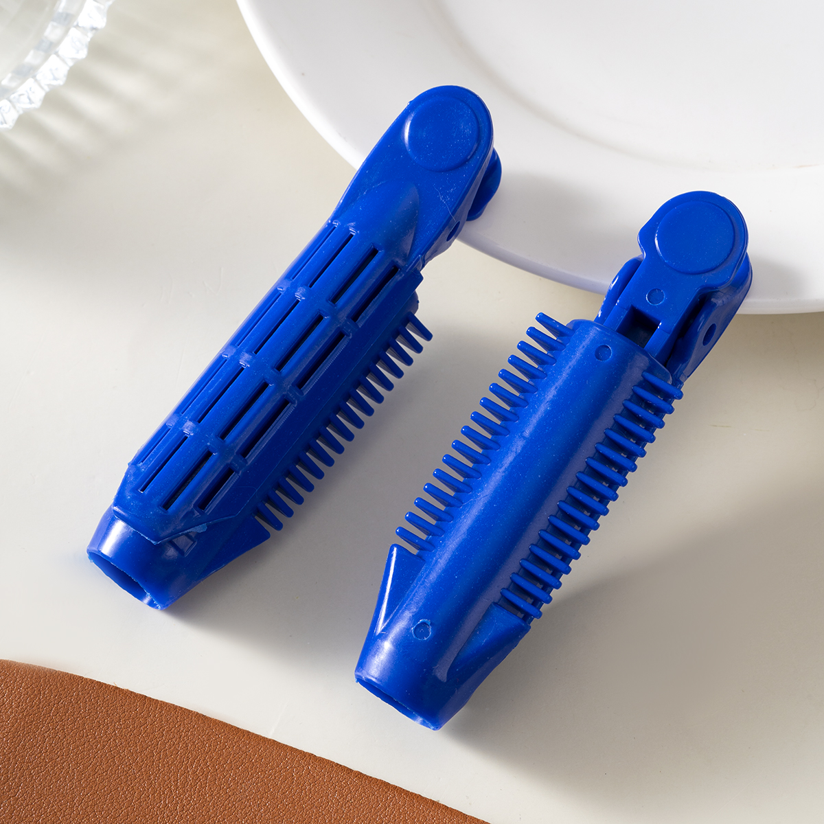 2pcs Fluffy Curling Hairpin Rollers Hair Roots Hair Clip Women Volumizing Curling Fixed Plastic Hair Curler Twist Styling Tools: Yellow