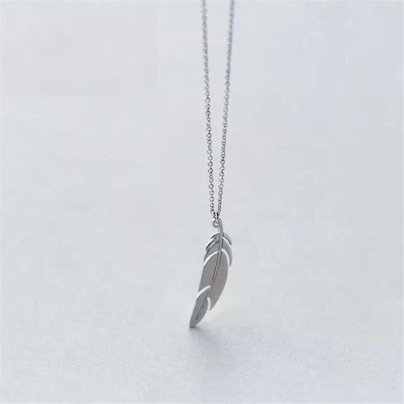 Glossy Feather Simple 925 Sterling Silver Jewelry Temperament Not Inlaid Clavicle Chain Pendant Necklaces H496