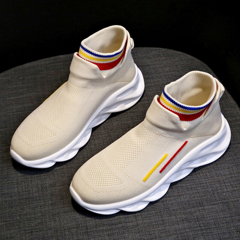 Weweya beige slip-on joggesko kvinner høye sokker løpe sportssko pustende komfortable løpesko utendørs kvinnelige gåsko: Beige / 5.5