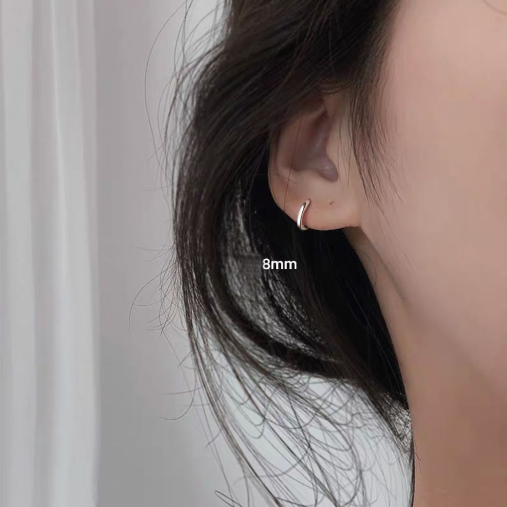 1 Pair Minimalist Small Hoop Earrings For Women Gold Tiny Round Earrings Huggie Earrings 6mm/8mm/10mm/12mm: silver 8mm